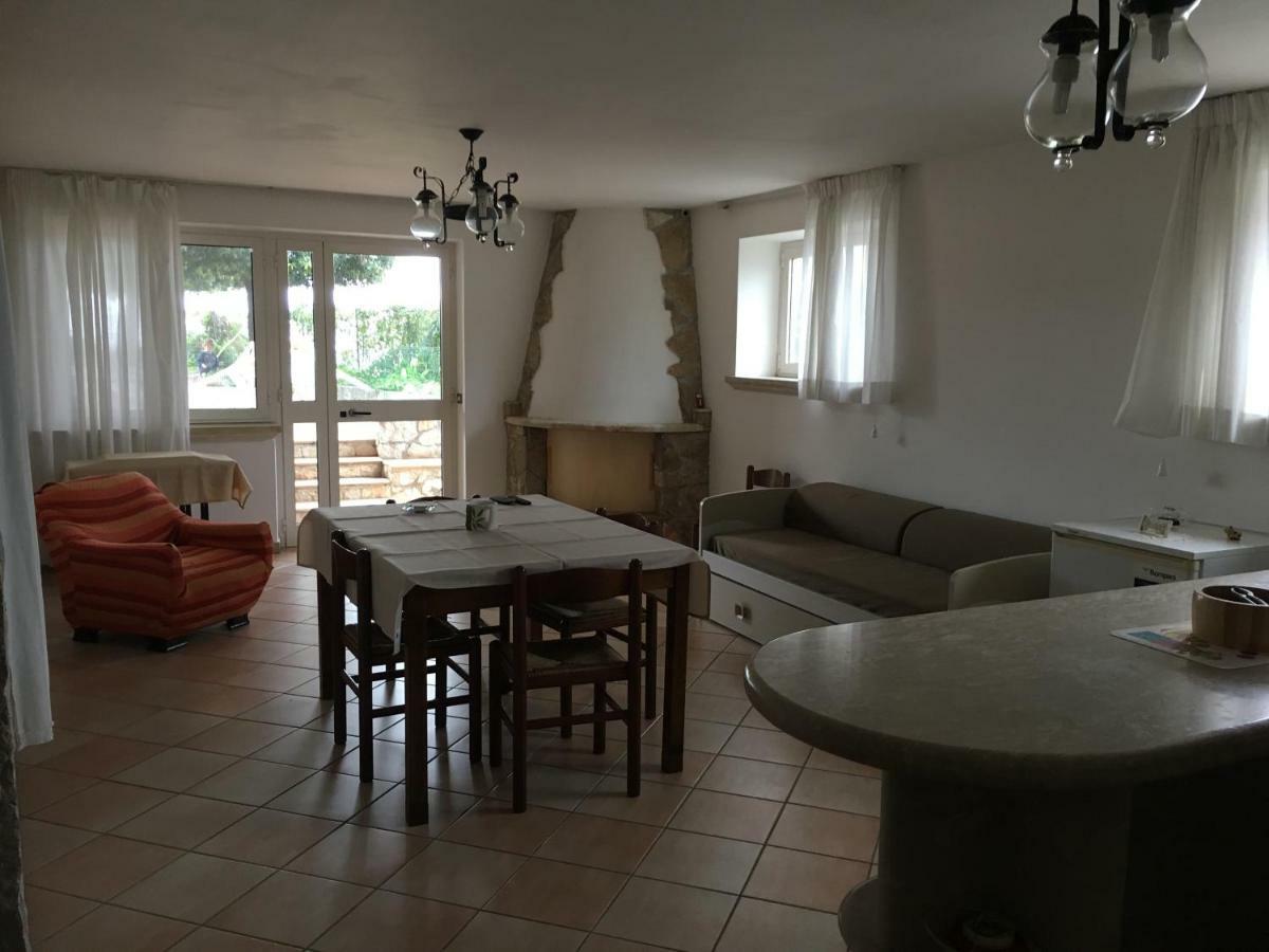 B&B La Vecchia Scuola Sonnino Kültér fotó