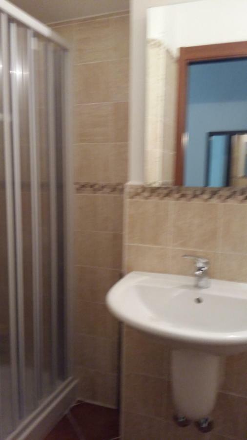 B&B La Vecchia Scuola Sonnino Kültér fotó